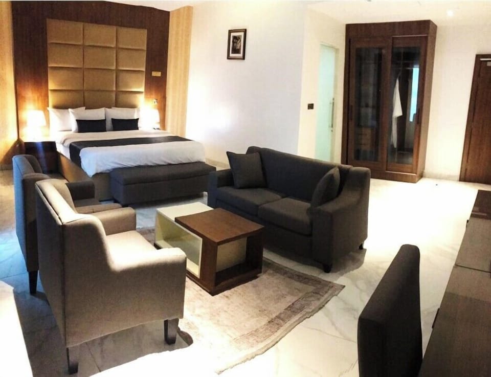 Comfort Room, Balcony, City View | Desk, laptop workspace, free WiFi