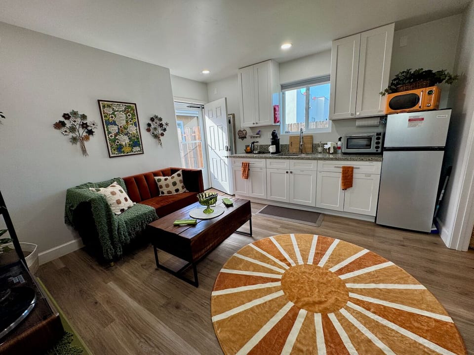 Kitchenette