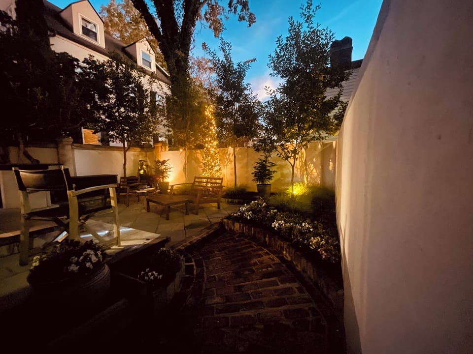 Courtyard ambience