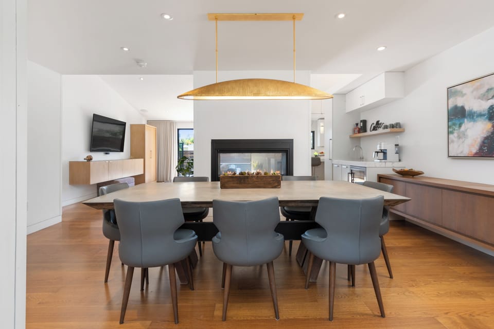 Open dining space seamlessly connects to the kitchen for easy entertaining.