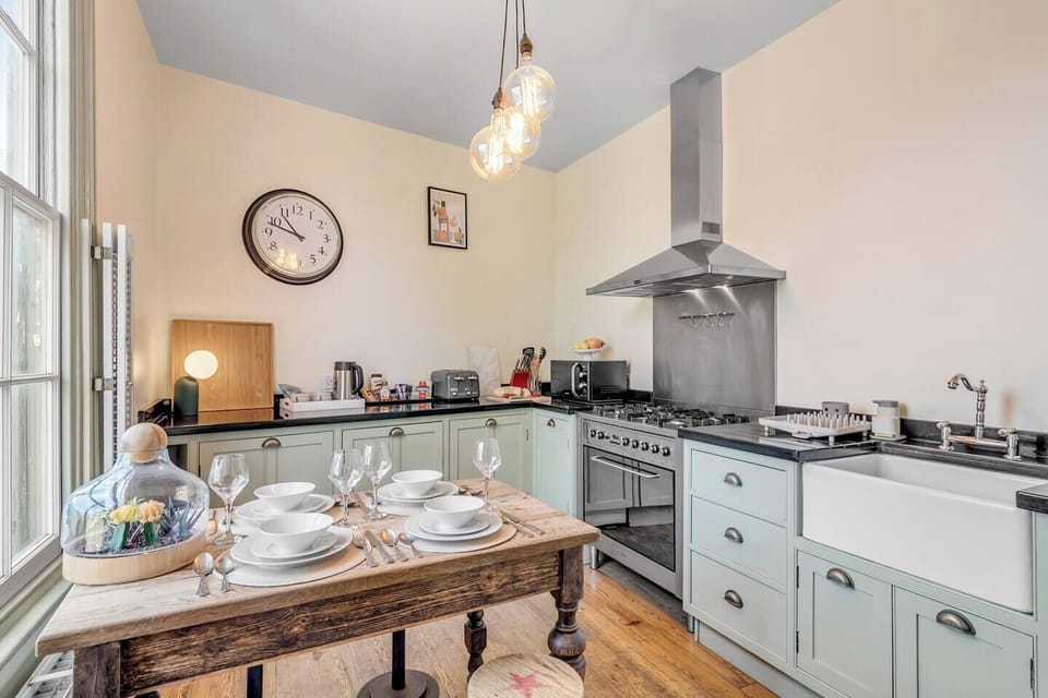 Enjoy the convenience of a fully equipped kitchen, perfect for preparing meals during your stay