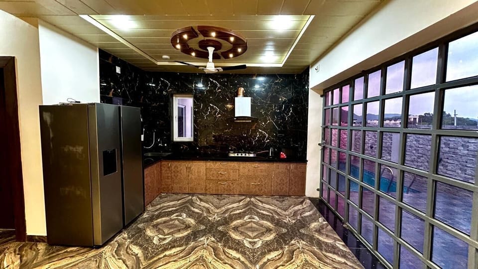 Luxury Villa, Balcony | Private kitchen