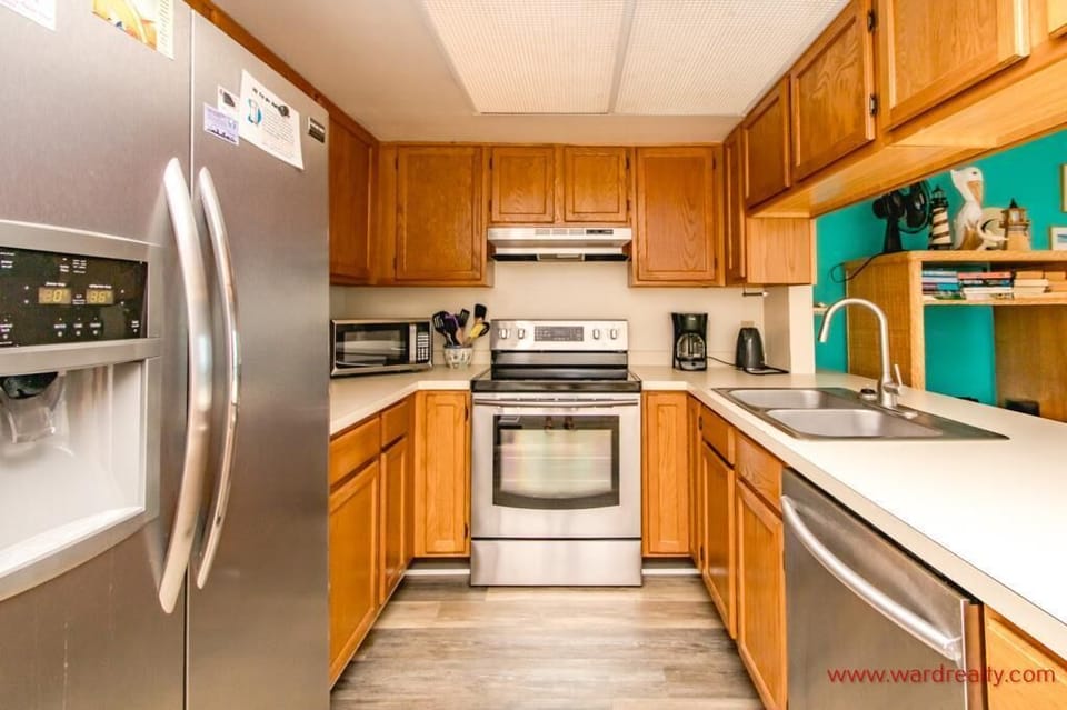 Kitchen II