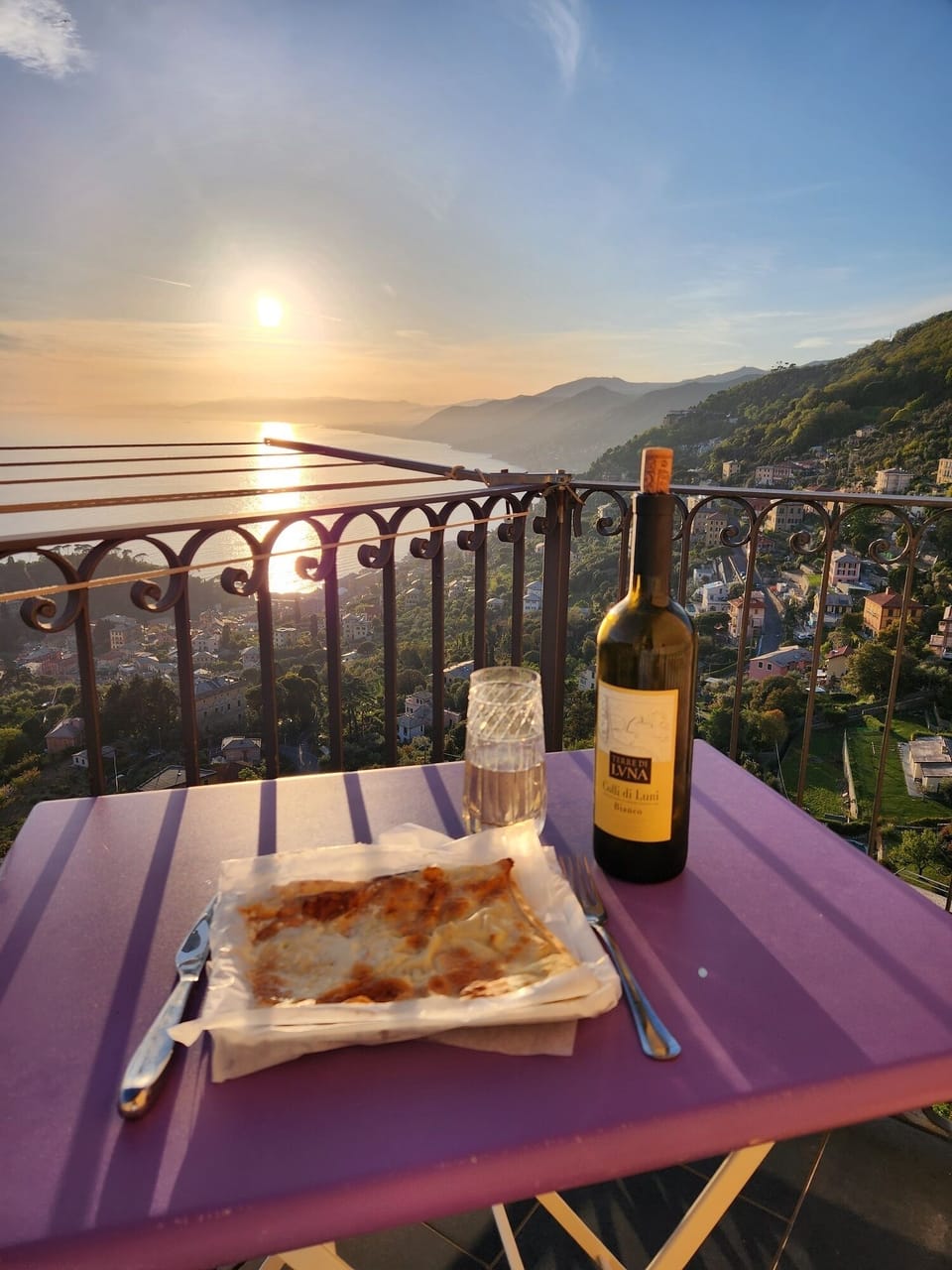 Enjoy nice drink and food end of the day