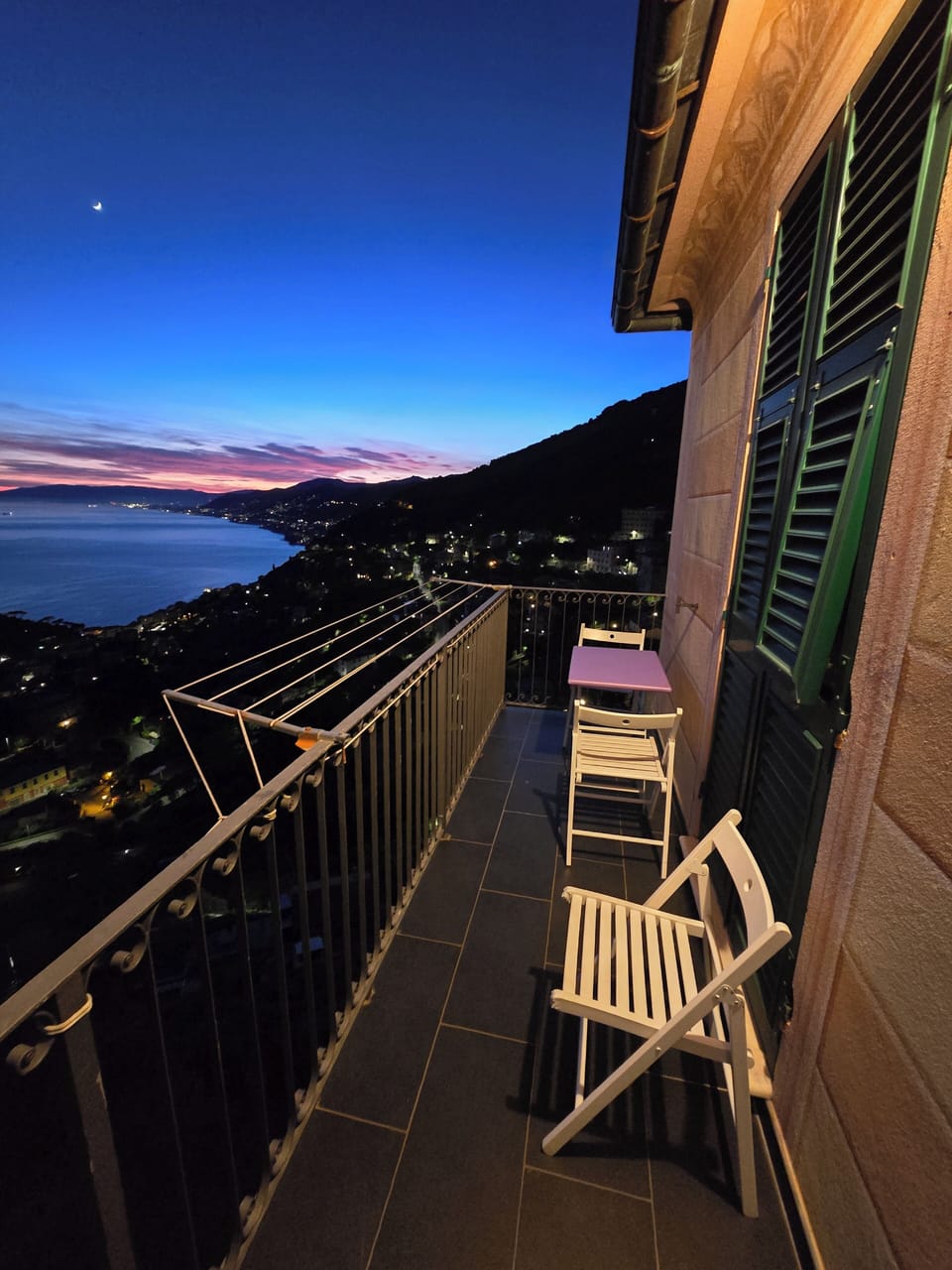 Outside balcony light