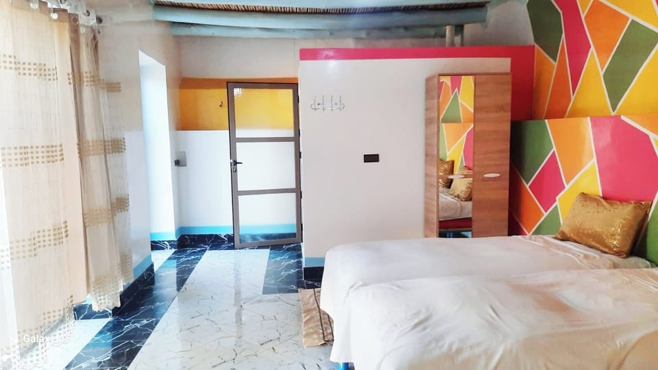 Comfort Studio, Garden View | In-room safe, desk, iron/ironing board, WiFi (free)