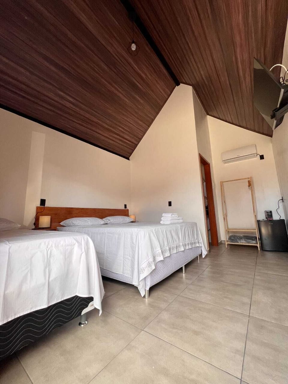 Standard Triple Room | Free WiFi, bed sheets