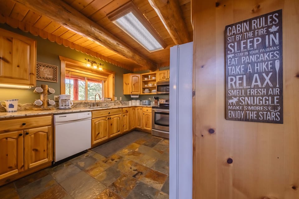 Fully equipped kitchen