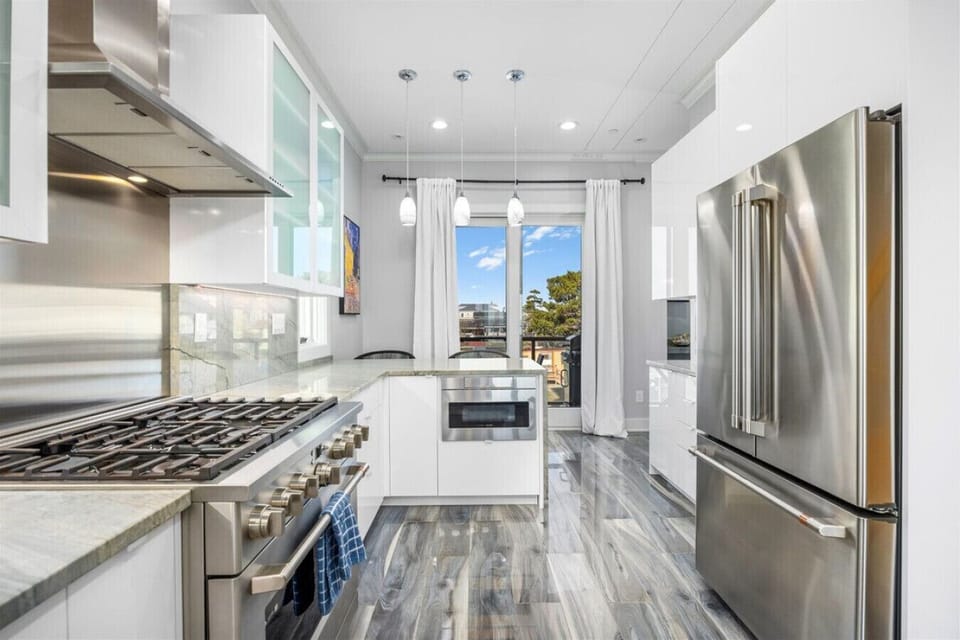 Chef’s Kitchen with Premium Finishes