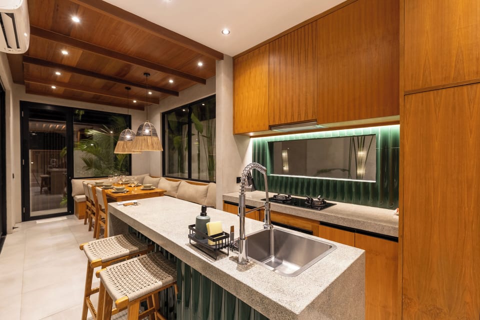 Villa, 2 Bedrooms | Private kitchen | Electric kettle