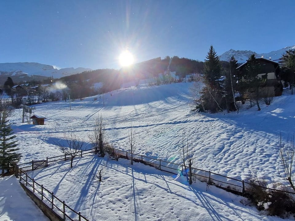 Snow and ski sports