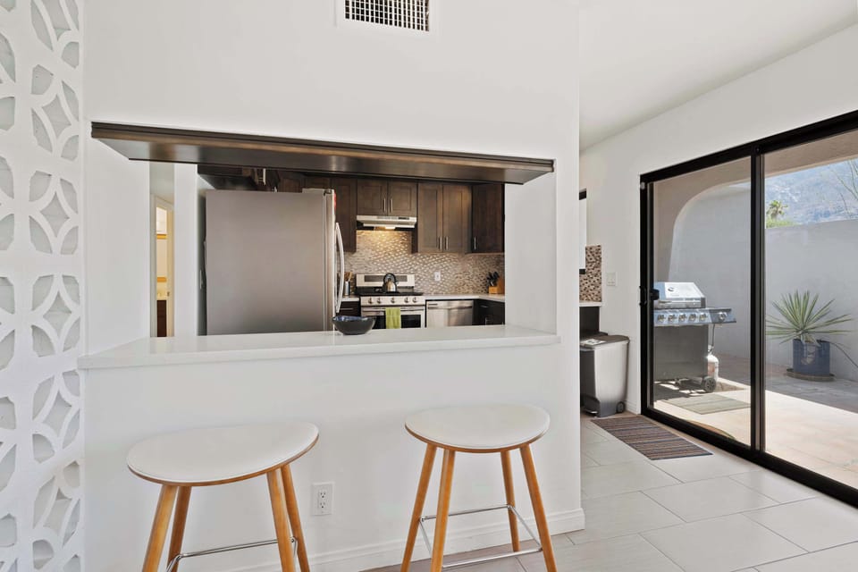 Counter seating