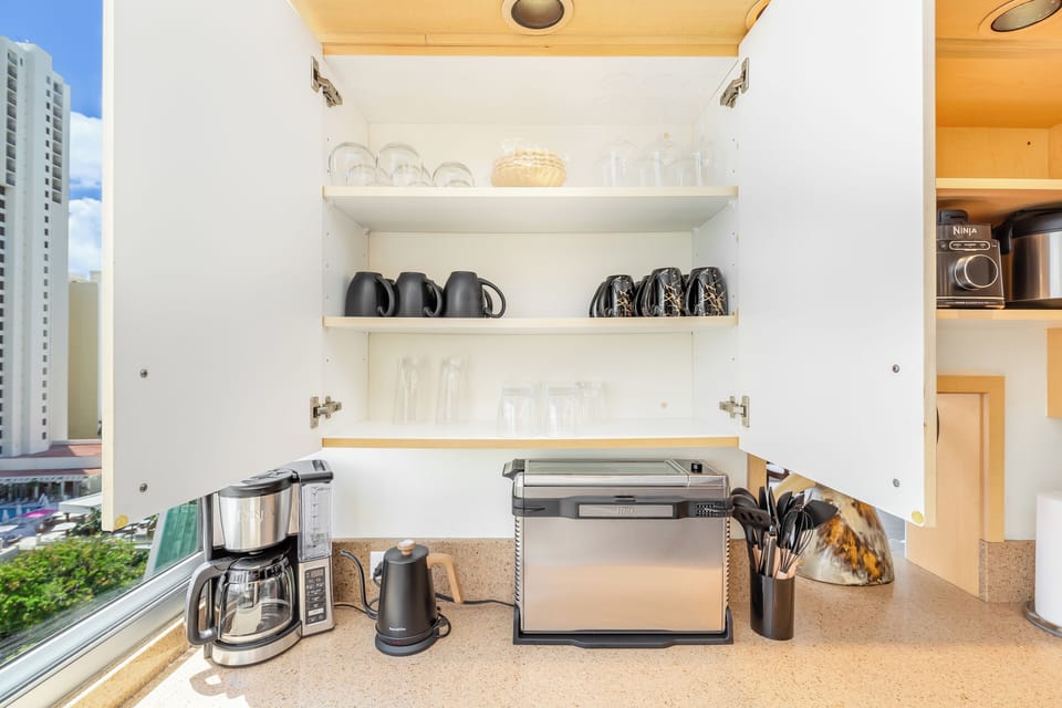 Showcasing advanced appliances that inspire creativity