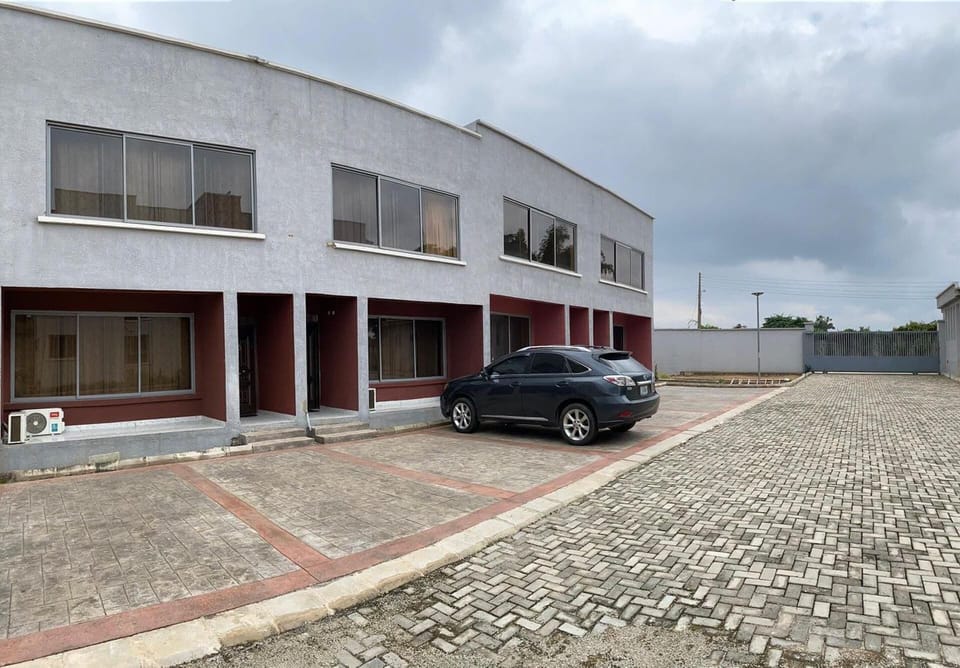House | Property grounds