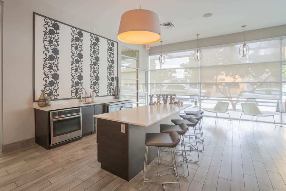 Private kitchen