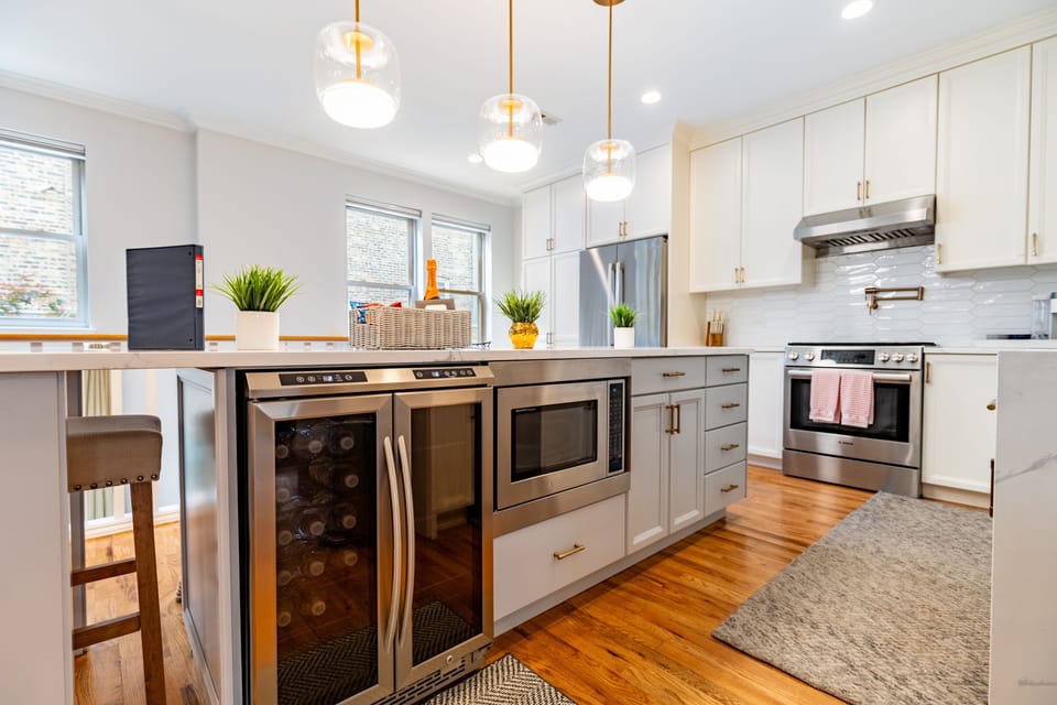 Indoors, Kitchen, Home Decor, Floor, Microwave