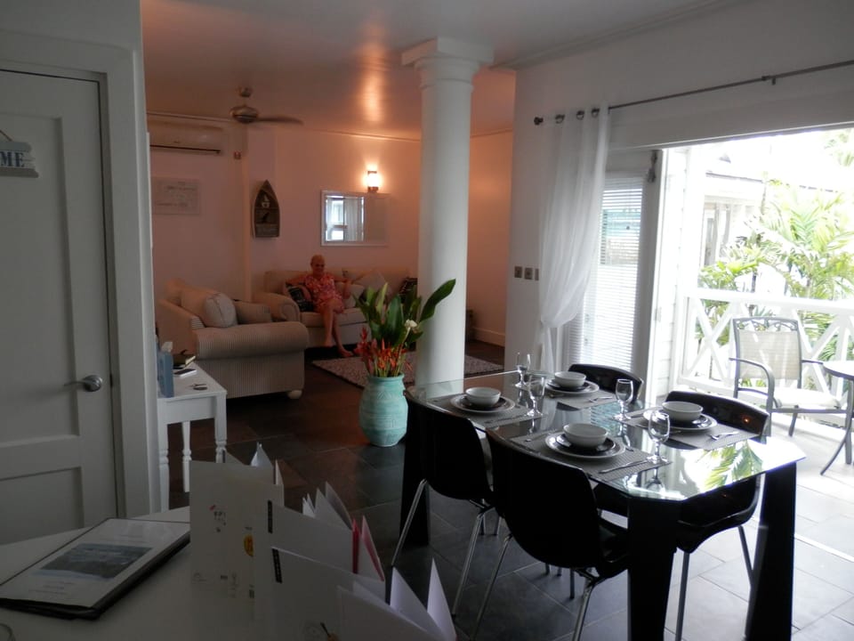 Dining room leading onto spacious balcony