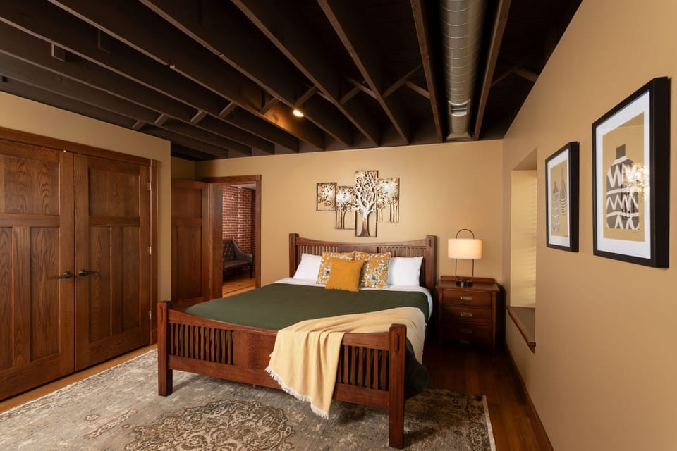 Luxury Apartment, 2 Bedrooms, Kitchen, City View | Laptop workspace, blackout drapes, iron/ironing board, free WiFi