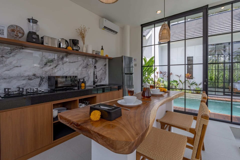 Basic Villa | Private kitchen | Fridge, microwave, stovetop, electric kettle