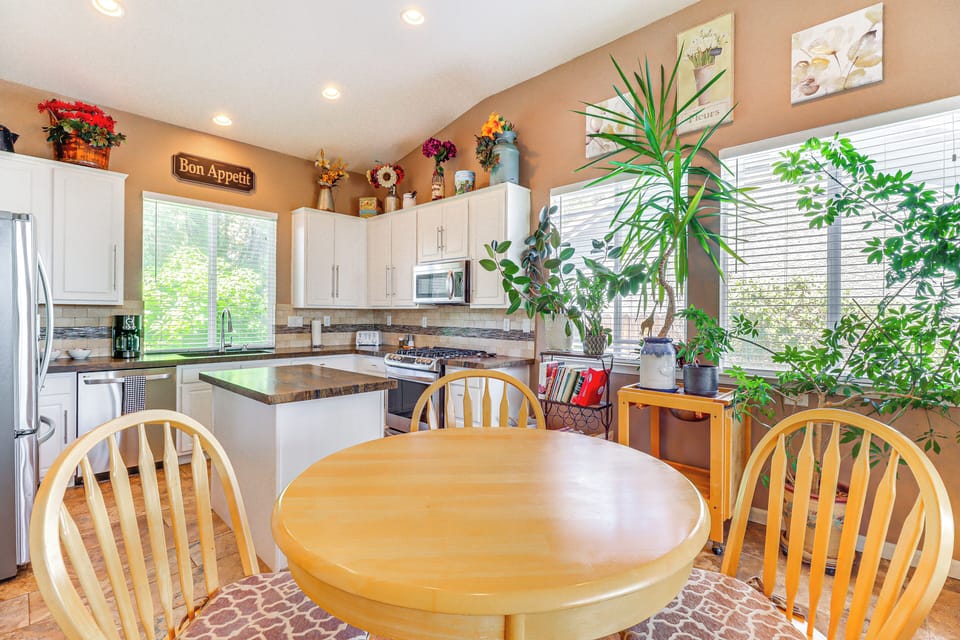 Kitchen Area | Single-Story Home | Free WiFi | Central A/C & Heating