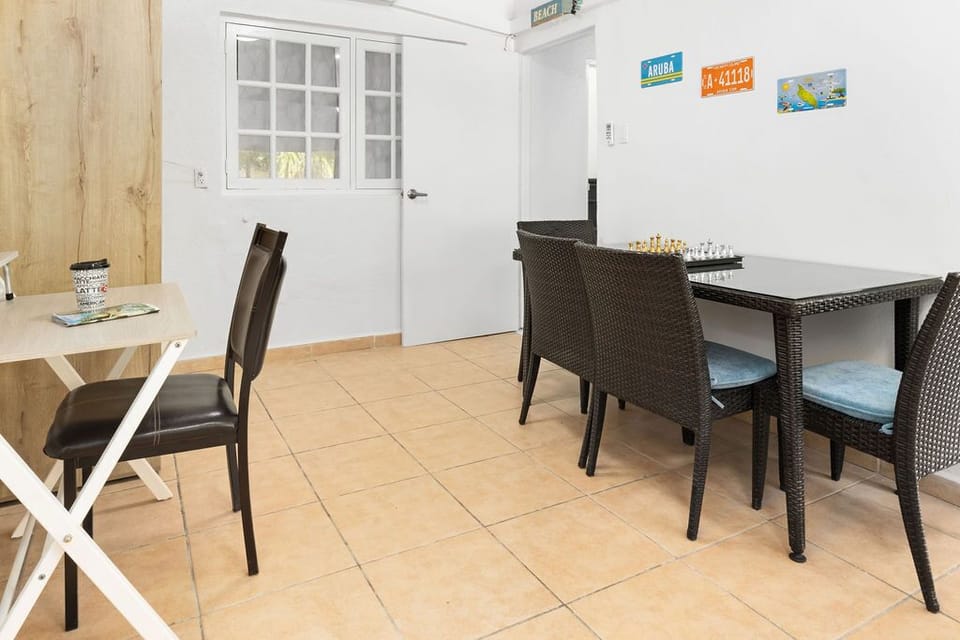 Cozy 3BR Town Home in Gated Community @ Palm Beach (16644)
