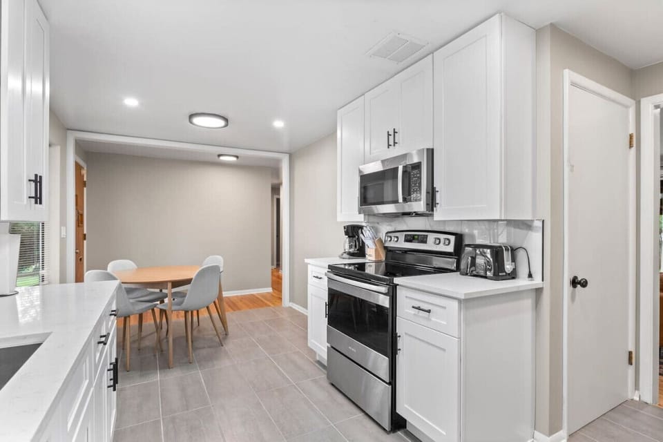 Kitchen | Dining