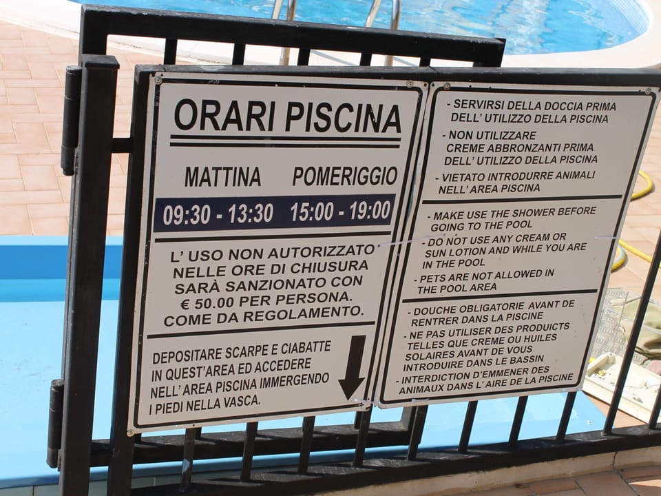 Pool Indoor