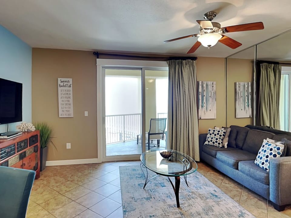 Living Area with Queen Sofa Sleeper