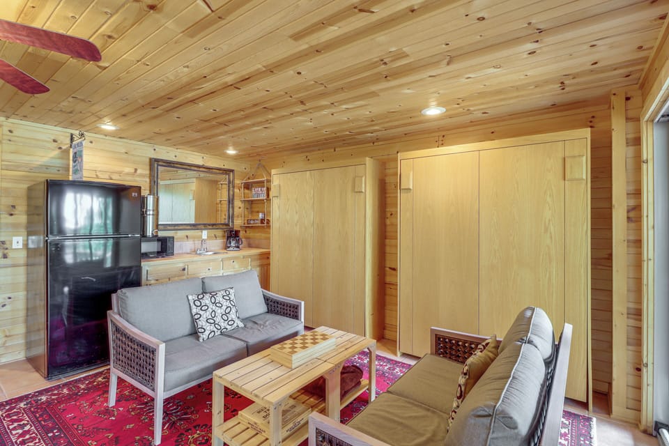House (1 Bedroom) | Interior