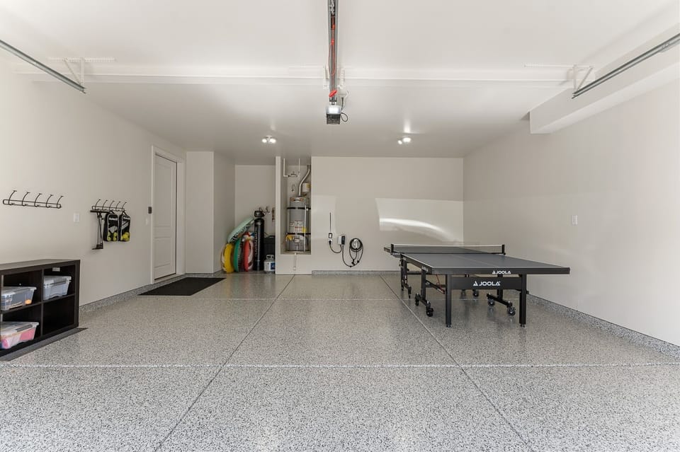 House, 5 Bedrooms | Interior