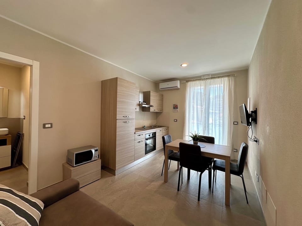 Living room (2)