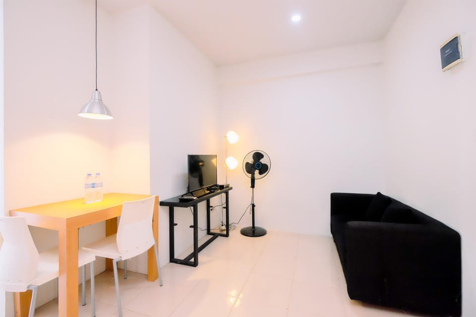 Deluxe Apartment | Living area