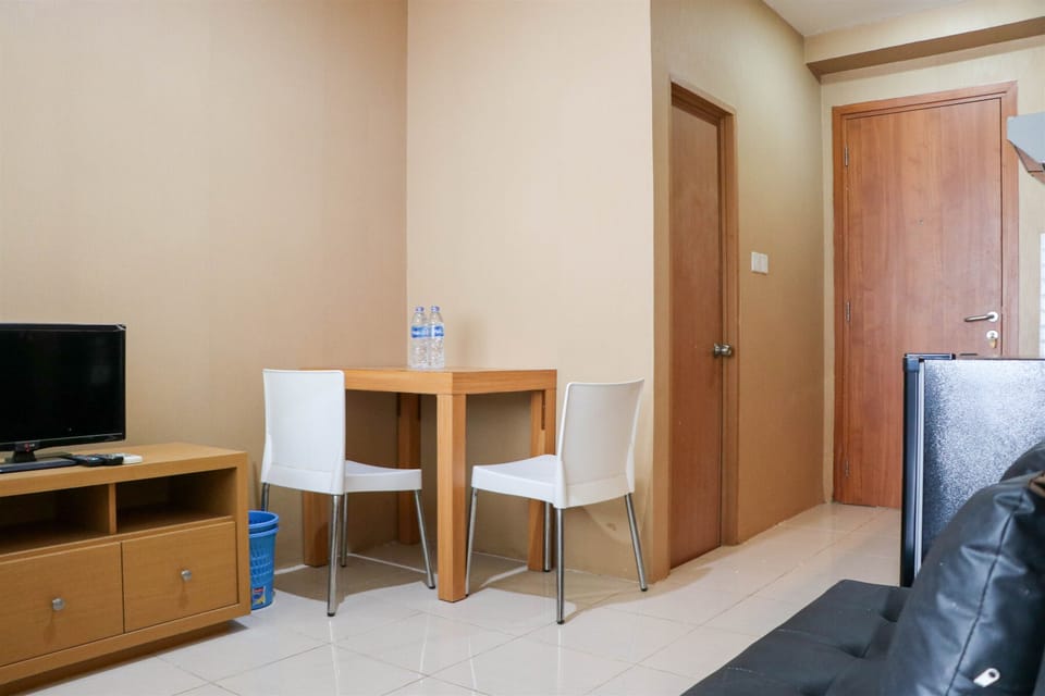 Deluxe Studio | Living area