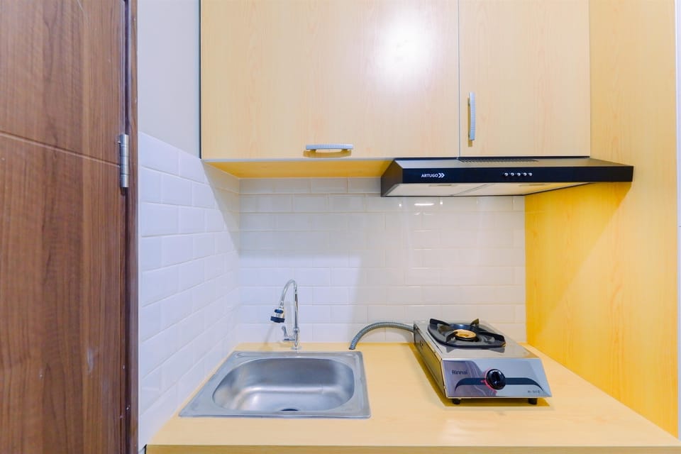 Deluxe Studio | Private kitchen | Fridge, stovetop, rice cooker