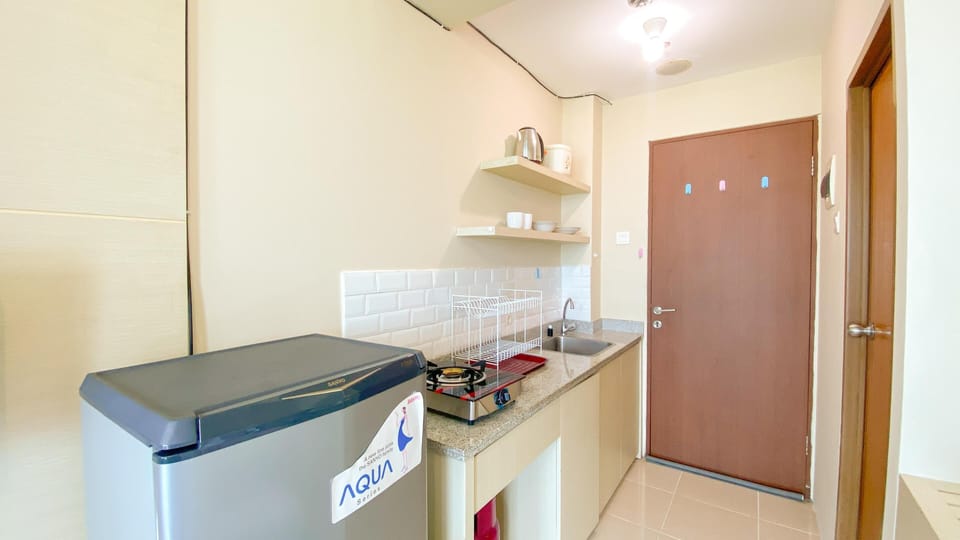 Basic Studio | Private kitchen | Fridge, stovetop, rice cooker