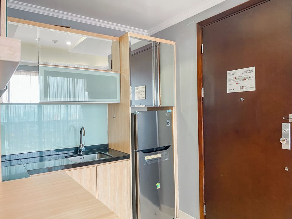 Apartment | Private kitchen | Fridge, microwave, stovetop, rice cooker