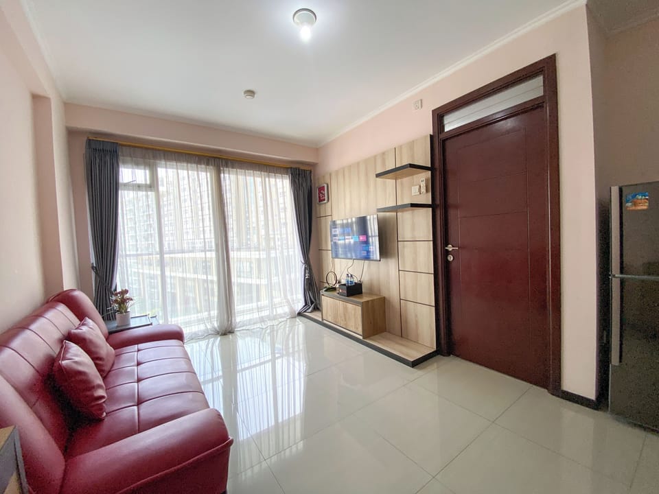 Basic Apartment | Living area
