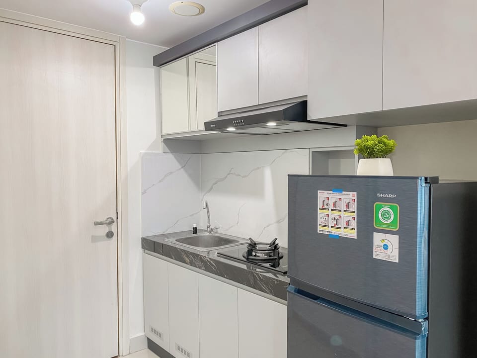 Studio | Private kitchen | Fridge, stovetop, rice cooker