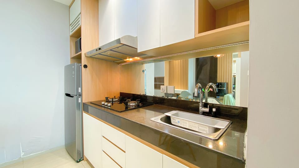 Apartment | Private kitchen | Fridge, microwave, stovetop, rice cooker