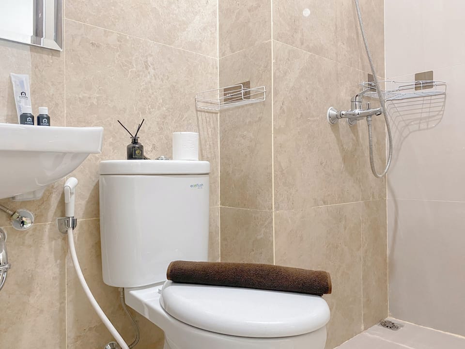 Good Deal And Elegant Studio Transpark Cibubur Apartment Apartment in West Java