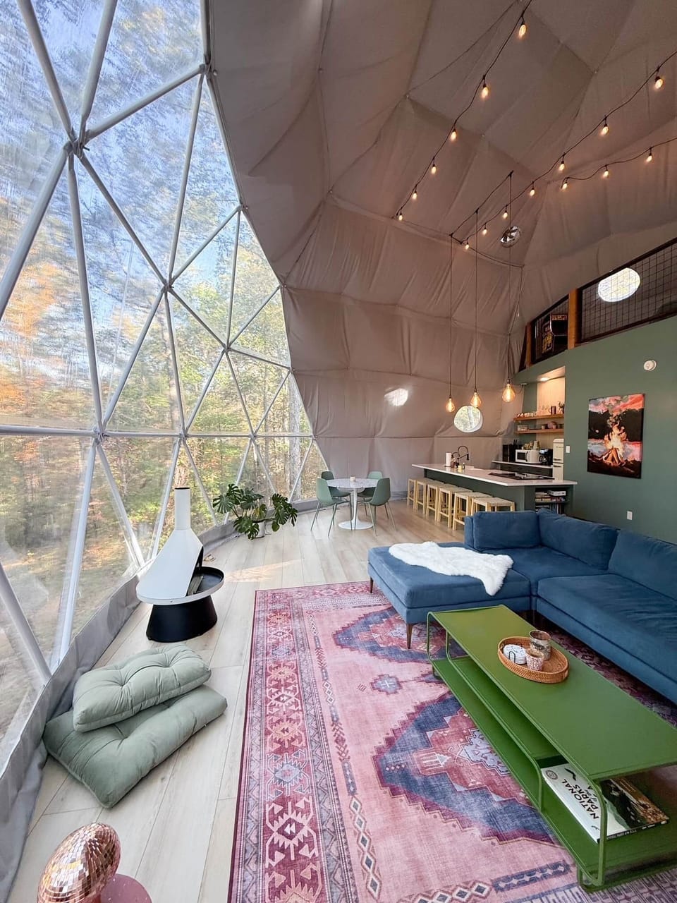 dome living window