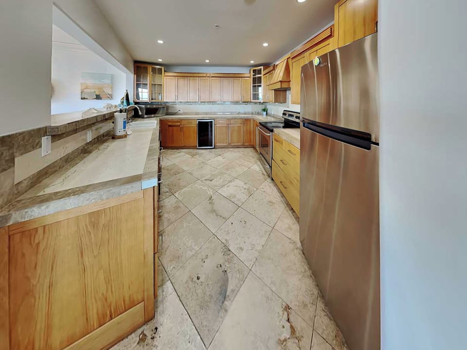 Condo (4 Bedrooms) | Property amenity