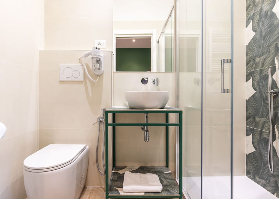 Comfort Triple Room, Private Bathroom | Bathroom | Shower, hair dryer, towels, toilet paper