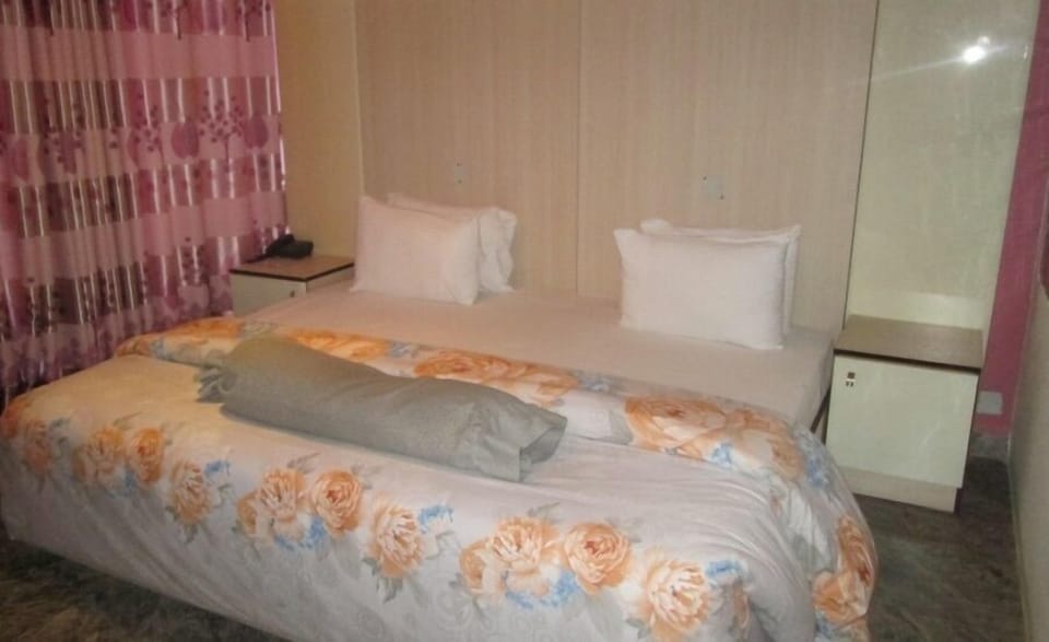 Basic Room, Balcony, City View | Desk, laptop workspace, free WiFi