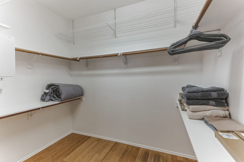 Indoors, Floor, Flooring, Shelf, Architecture