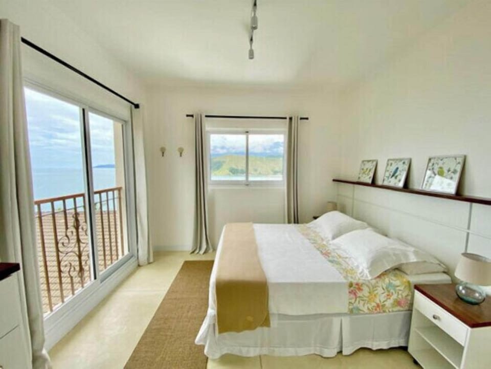 Deluxe Villa, Ocean View | In-room safe, free WiFi, bed sheets