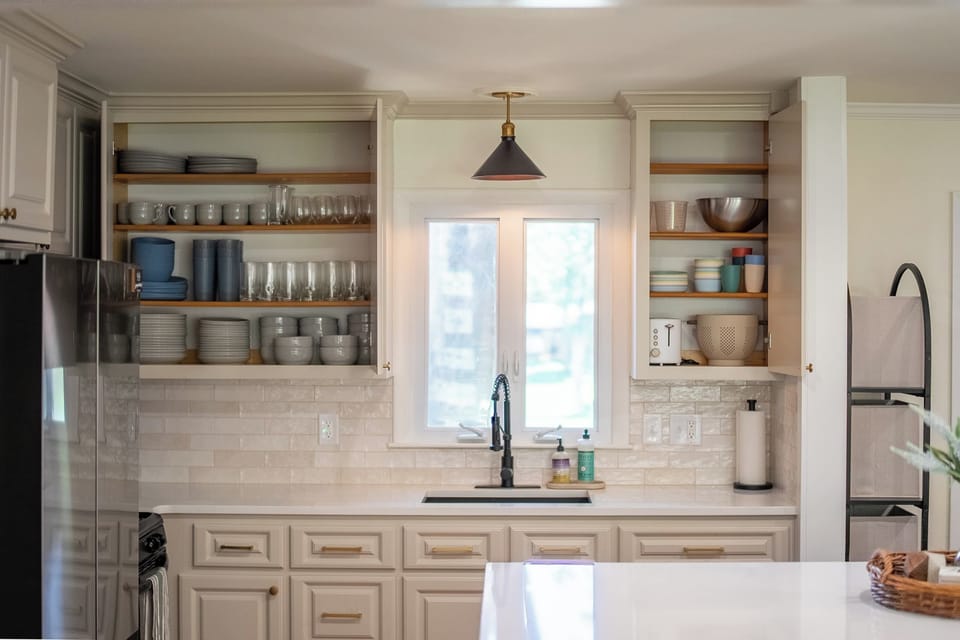 Fully furnished kitchen with views of the lake
