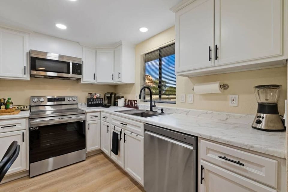 Complete kitchen with modern appliances