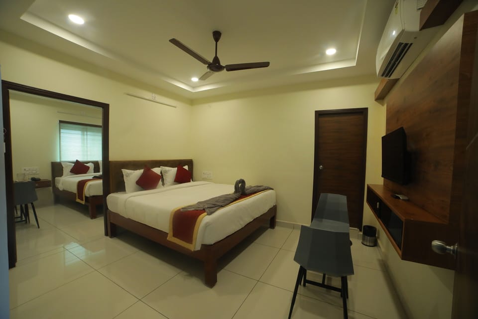 Superior Suite, 2 Bedrooms | Premium bedding, in-room safe, iron/ironing board (on request)
