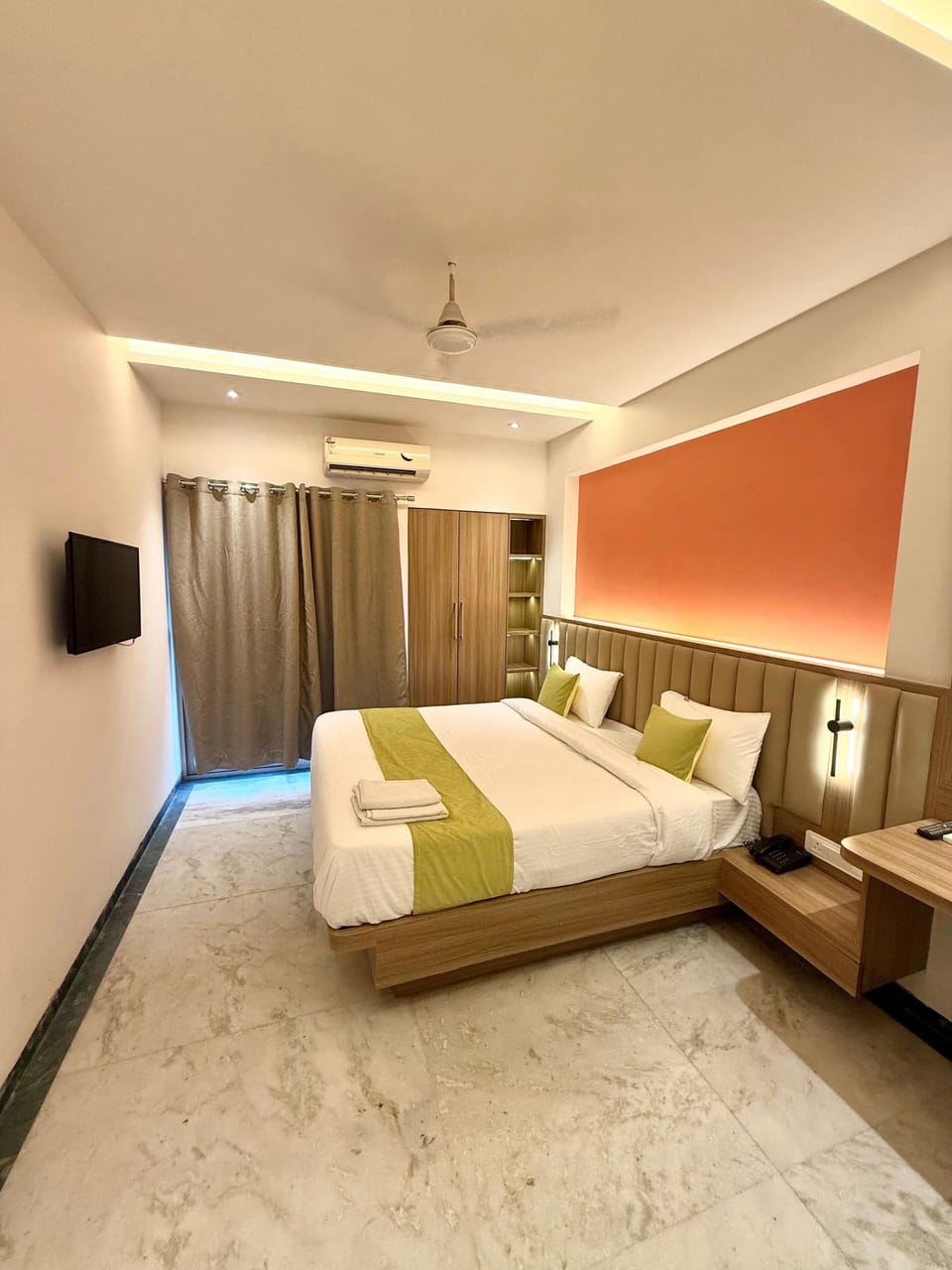 Classic Double Room | Free WiFi, bed sheets